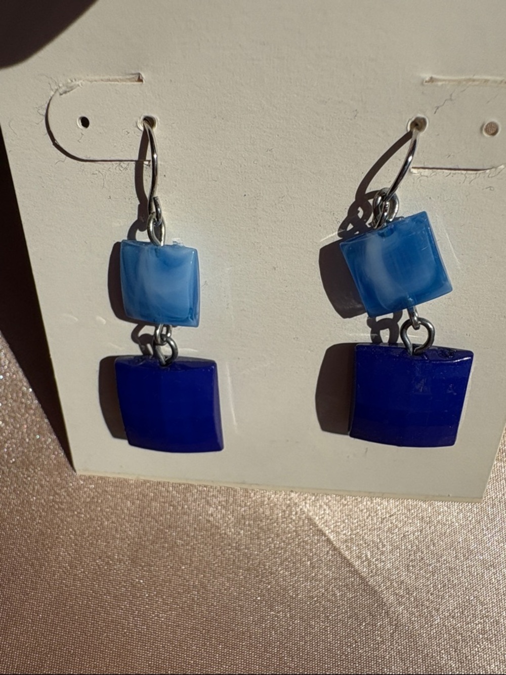 Macy's Cream Post Earring Card with Clear Rubber Backs - Picture 2 of 3